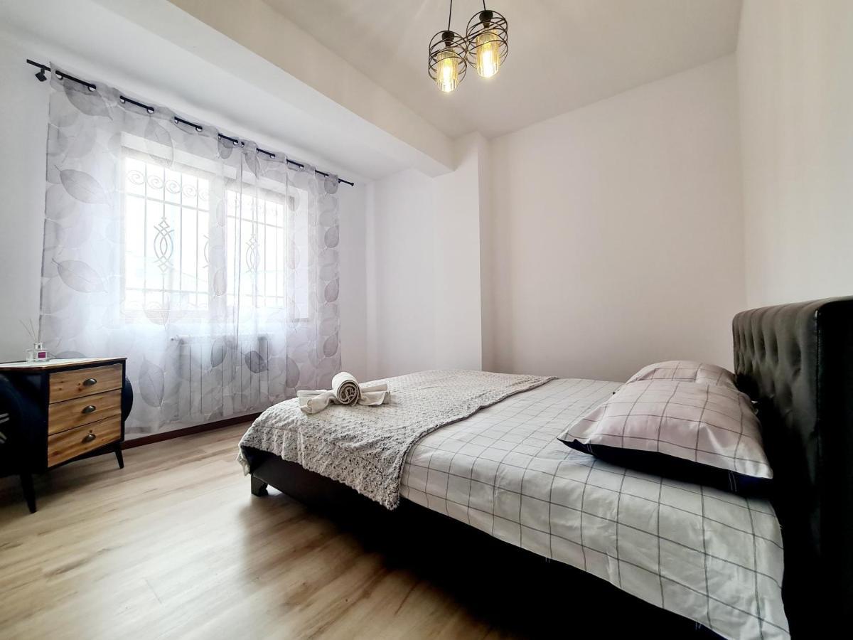 R.O.S.E. Apartment Konstanca Kültér fotó