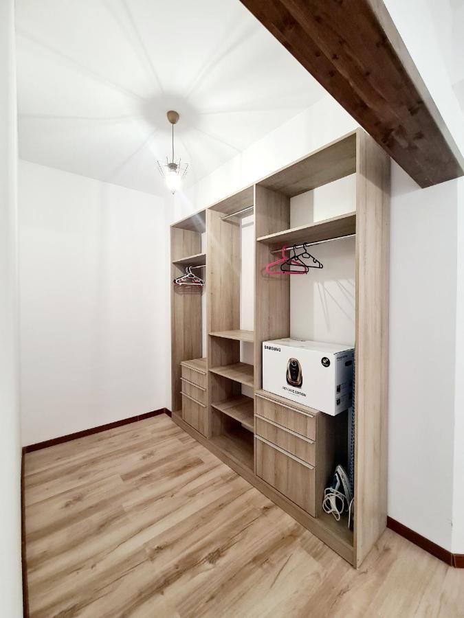 R.O.S.E. Apartment Konstanca Kültér fotó