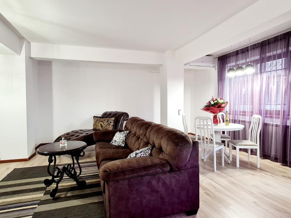 R.O.S.E. Apartment Konstanca Kültér fotó